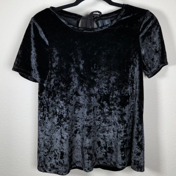 Cynthia Rowley Tops - Y2K Cynthia Rowley Womens Black Crushed Velvet Whimsygoth Tie Back Top Small